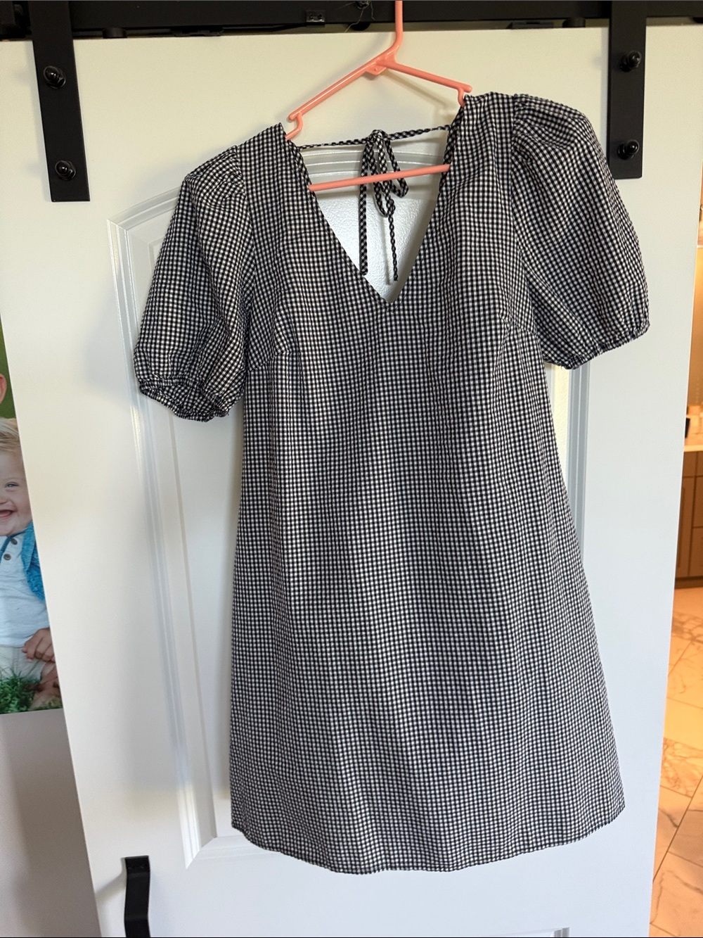 a new day Black and White Gingham V-Neck Puff Sleeve Tunic